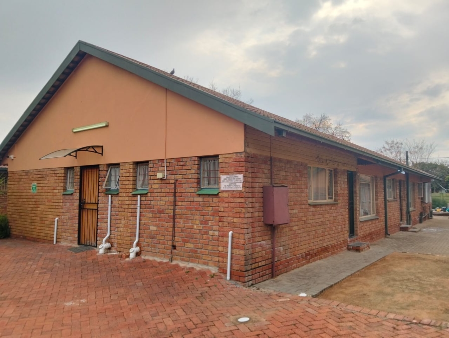 16 Bedroom Property for Sale in Universitas Free State